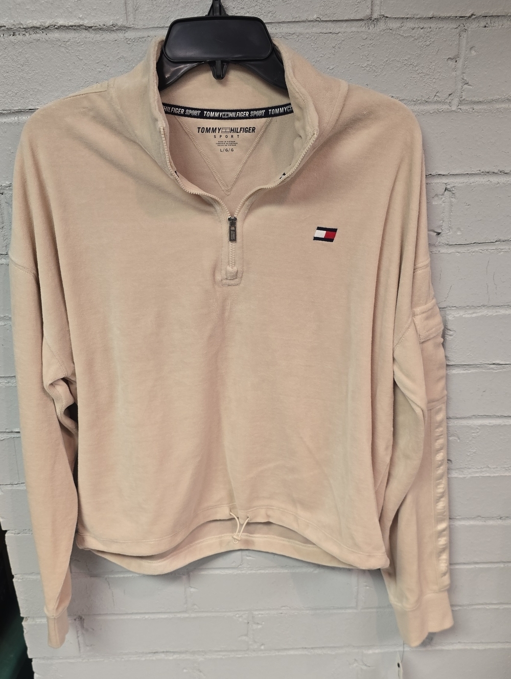 Tommy Hilfiger Light Beige/Cream Qtr-Zip Pullover.  Size LG. NWT